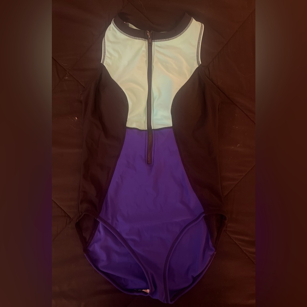 Women’s Large One Piece Swimsuit